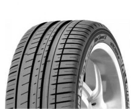 MICHELIN PILOT SPORT 3 285/35 R20 XL MO 104 Y