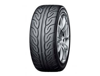 YOKOHAMA ADVAN NEOVA AD08 225/40 R18 88 W