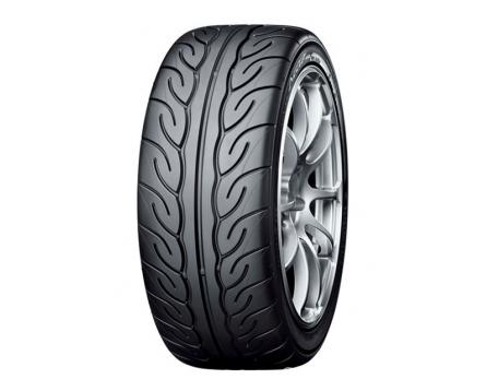YOKOHAMA ADVAN NEOVA AD08 225/35 R19 XL 88 W