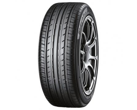 Padangos YOKOHAMA BLUEARTH- ES32 195/60 R15 88 H